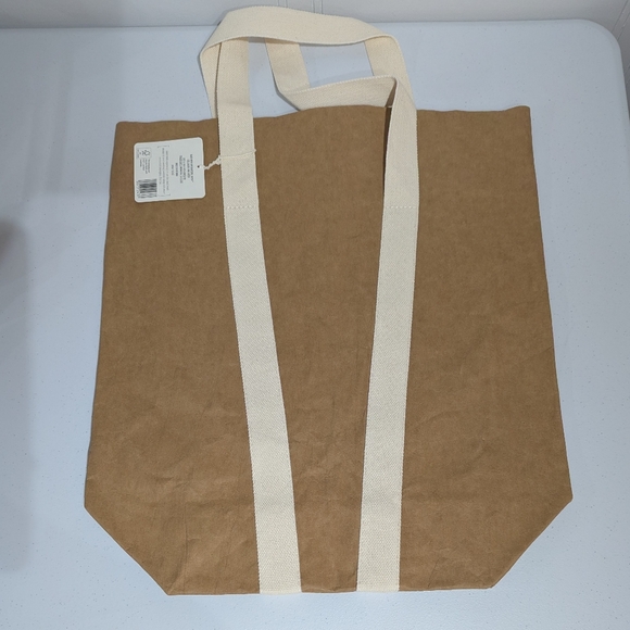 Trader Joe'S Handbags - BNWT Trader Joe's Washable Paper Tote Bag